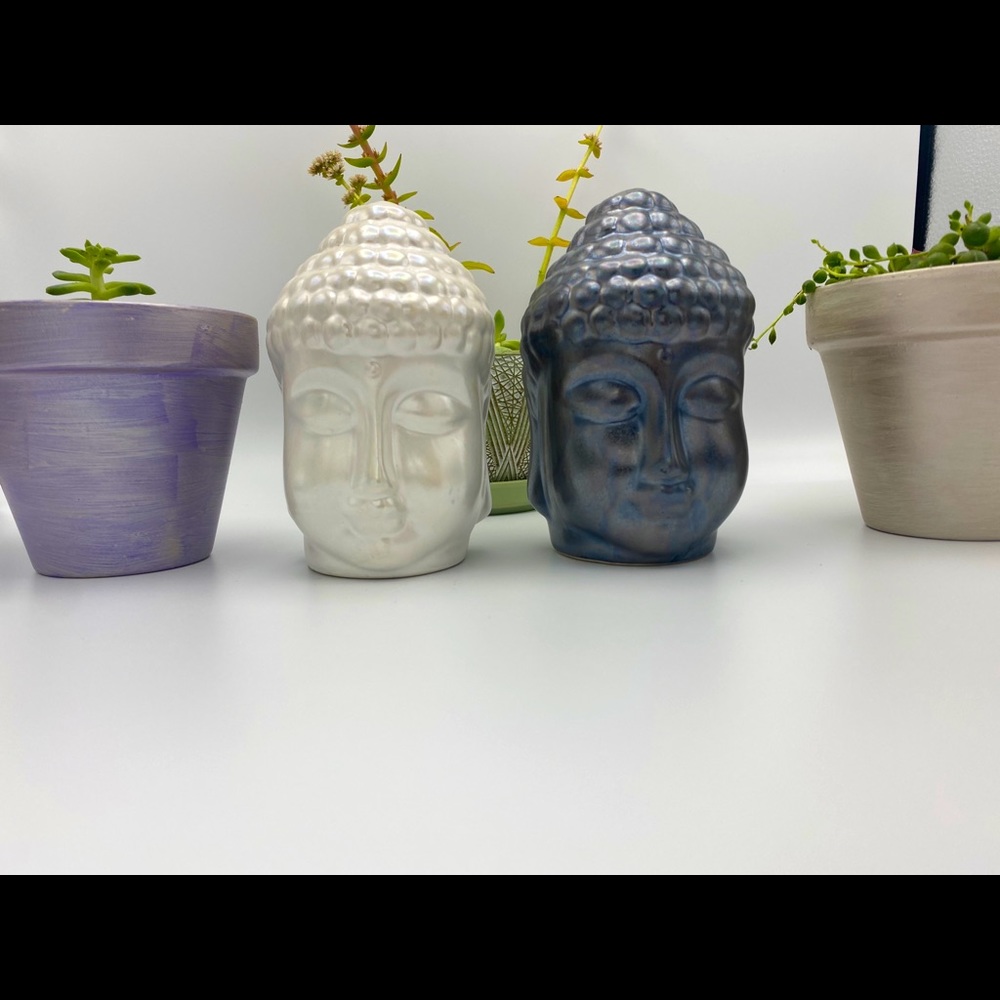 Buddha Head Zen Decor in Pearly White Ceramic ** last one** - Picture 4 of 4